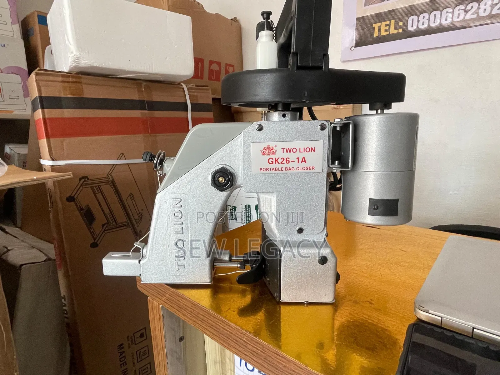 Bag Closer Machine