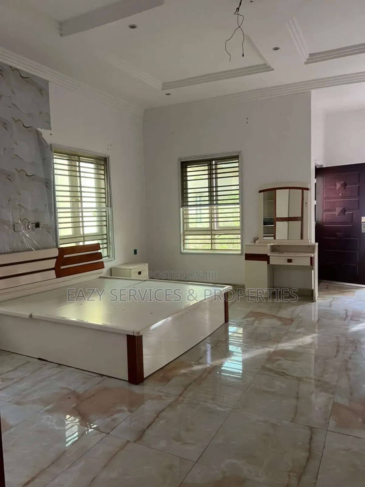 Studio Apartment in Gated And Secured, Ologolo for rent