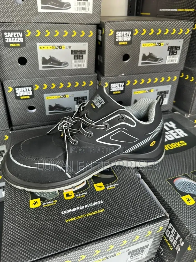 Flow Safety Jogger Boots