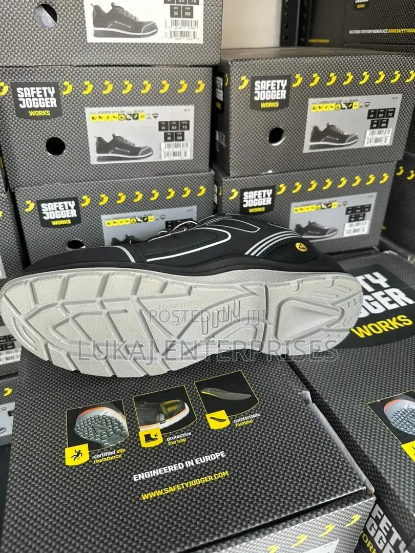 Flow Safety Jogger Boots