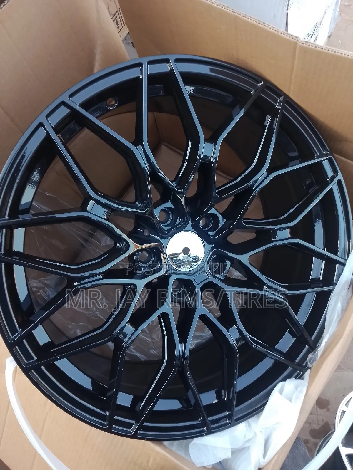 Brand New Gloss Black 19inch Rims Available for Toyota Lexus