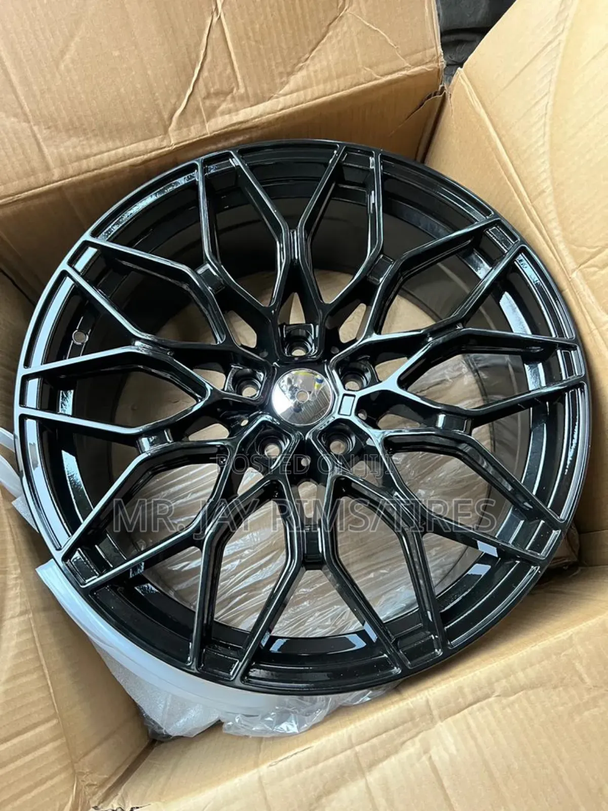 Brand New Gloss Black 19inch Rims Available for Toyota Lexus