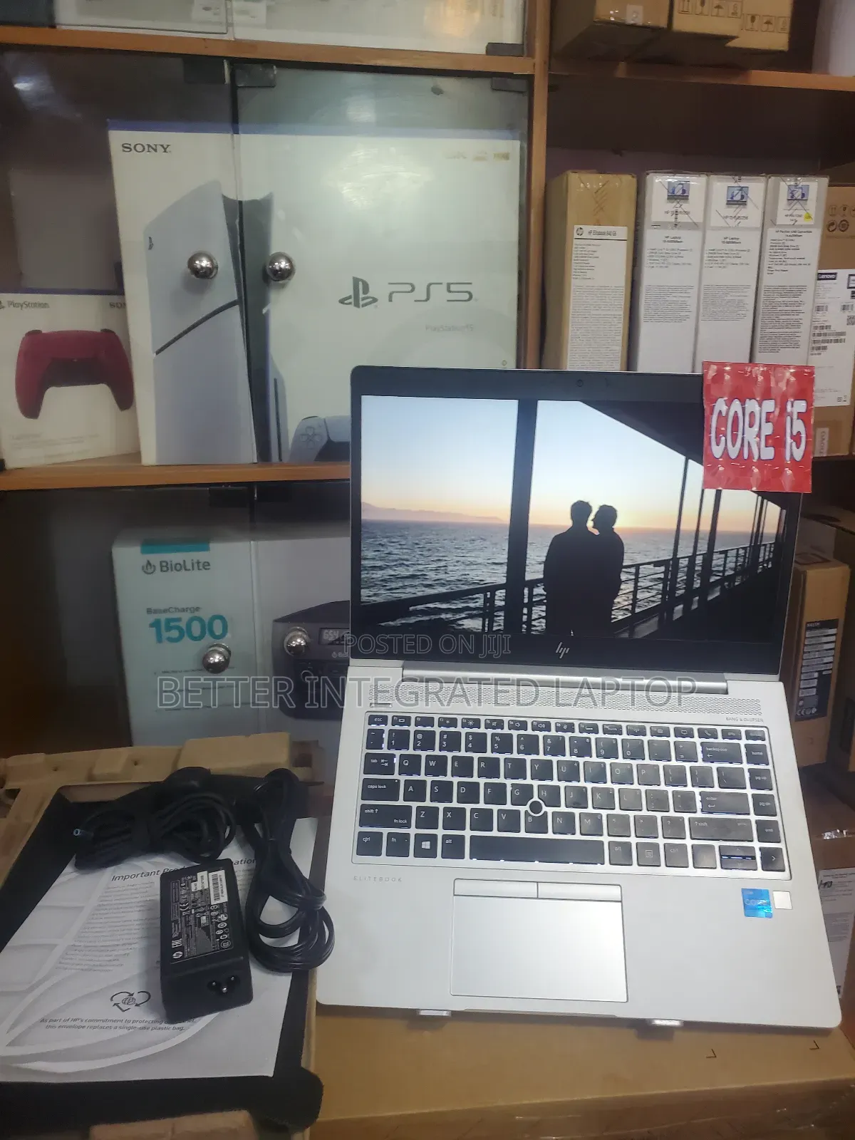 New Laptop HP EliteBook 830 8GB Intel Core 5 SSD 256GB