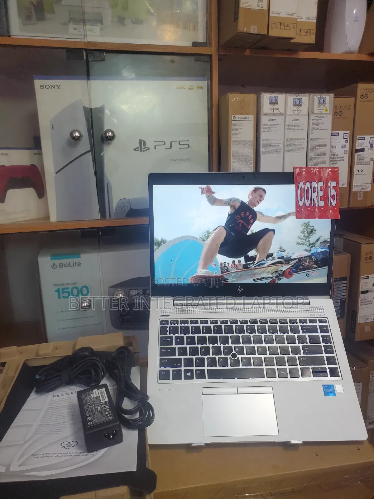 New Laptop HP EliteBook 830 8GB Intel Core 5 SSD 256GB