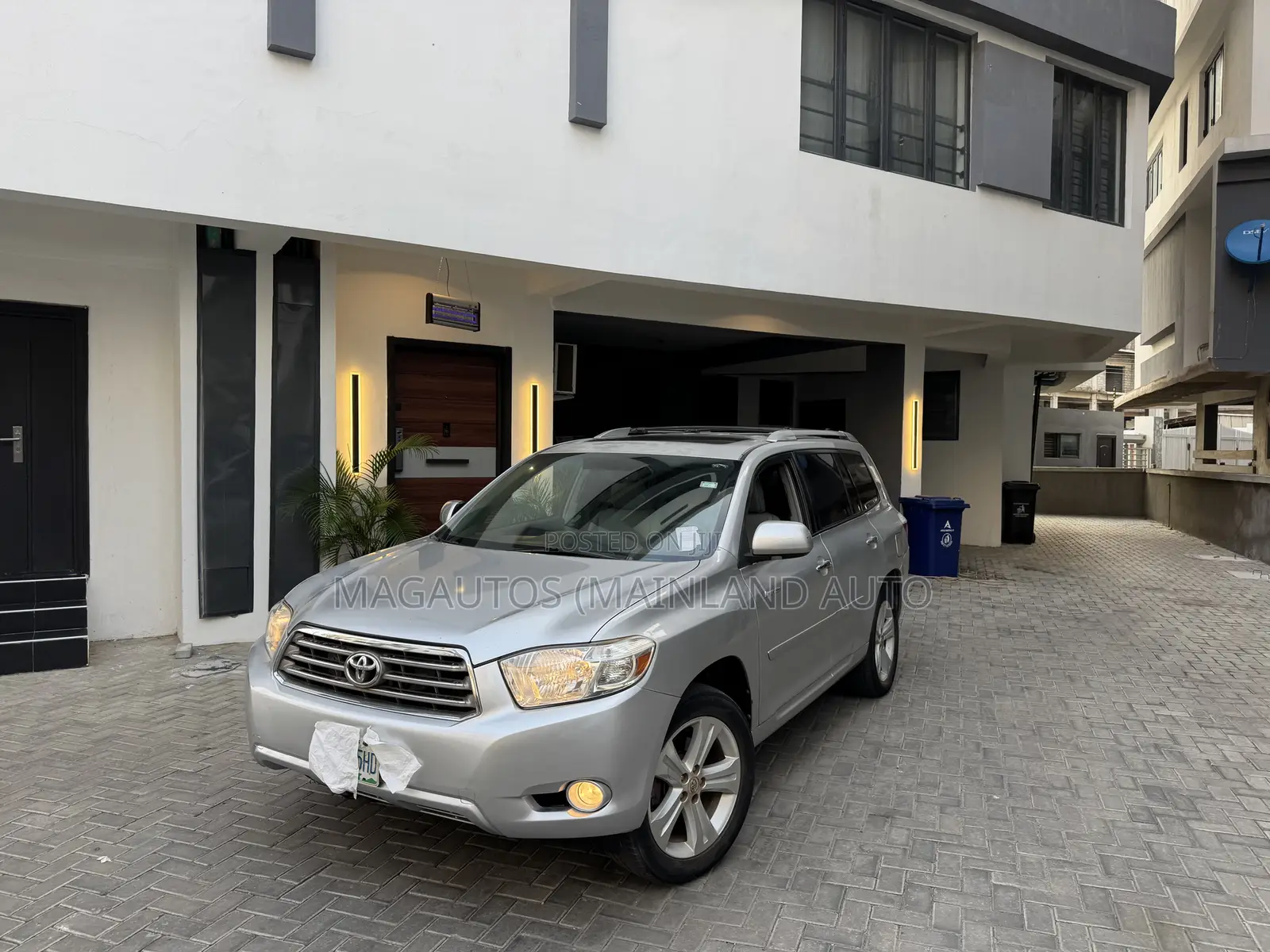 Toyota Highlander Limited 2010 Silver