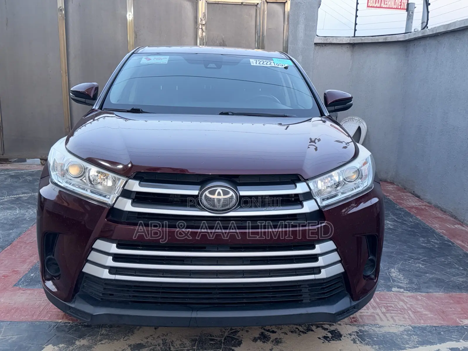 Toyota Highlander LE 4x2 V6 (3.5L 6cyl 8A) 2017 Red