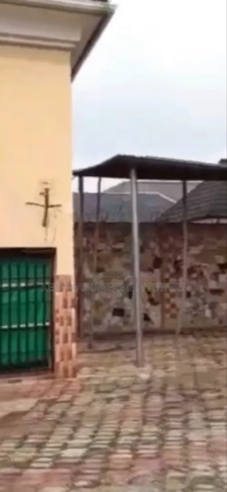 Furnished 5bdrm Duplex in Gated Estate, Sars, Rumuahalu for sale