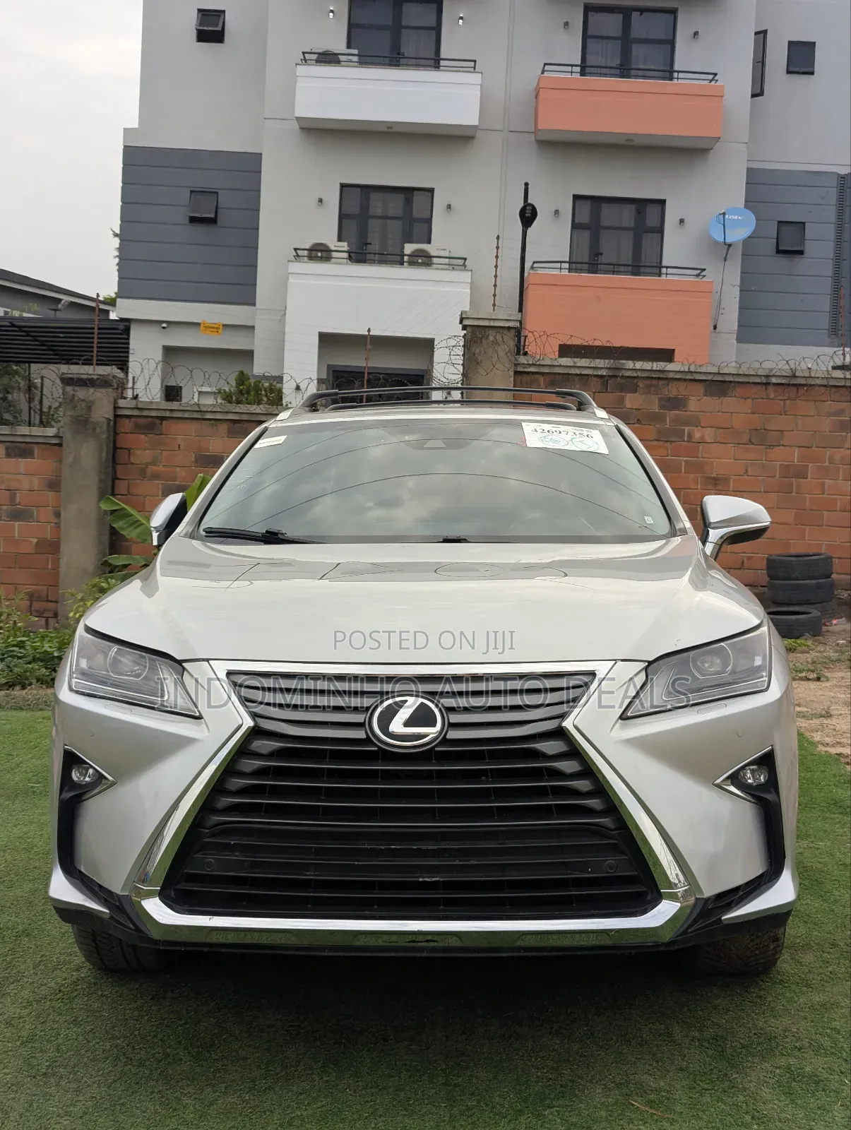 Lexus RX 350 FWD 2017 Silver