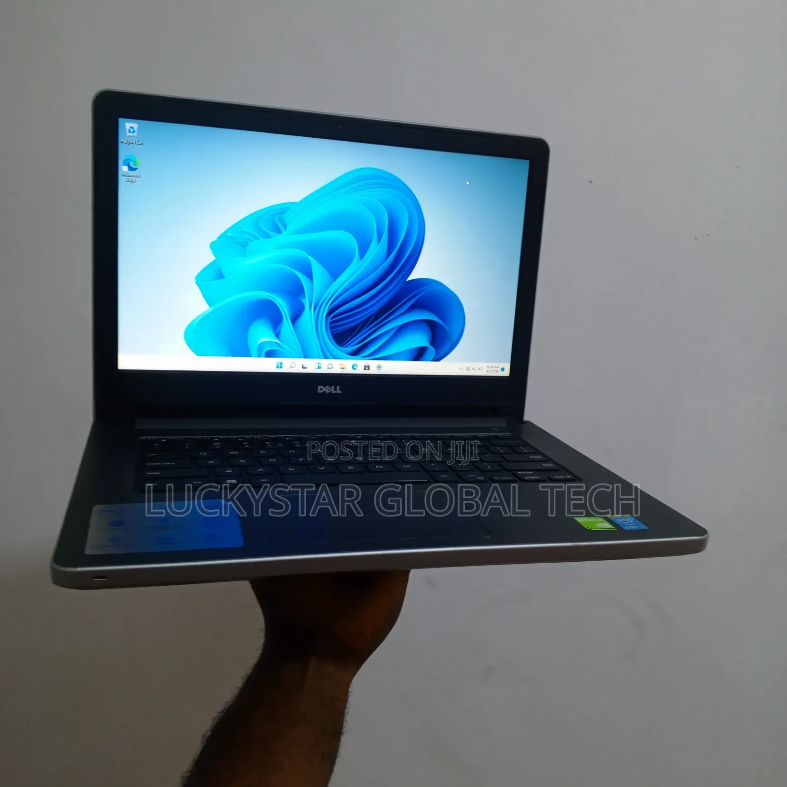Laptop Dell Inspiron 14 5000 8GB Intel Core i3 SSD 128GB
