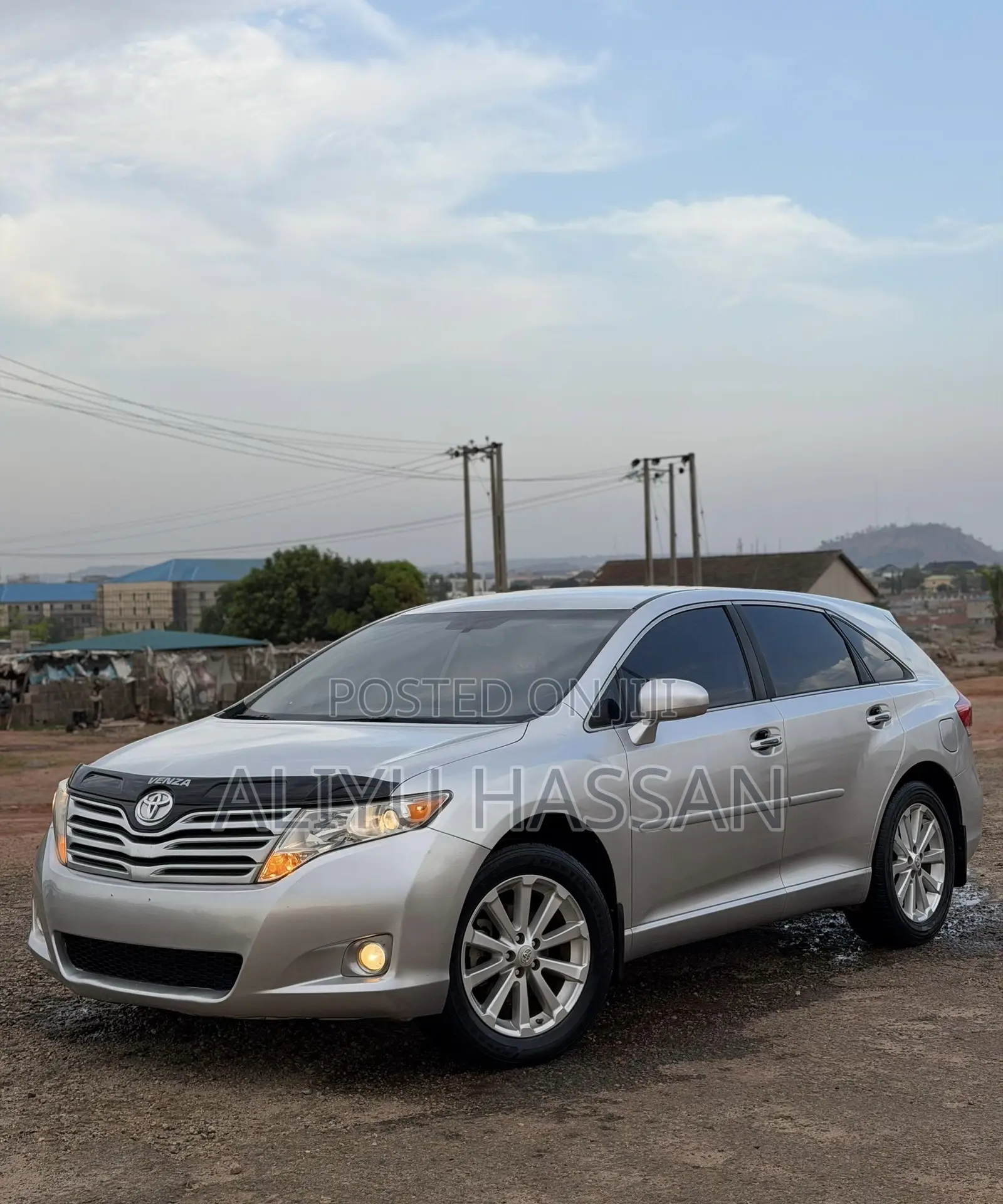 Toyota Venza 2010 Silver