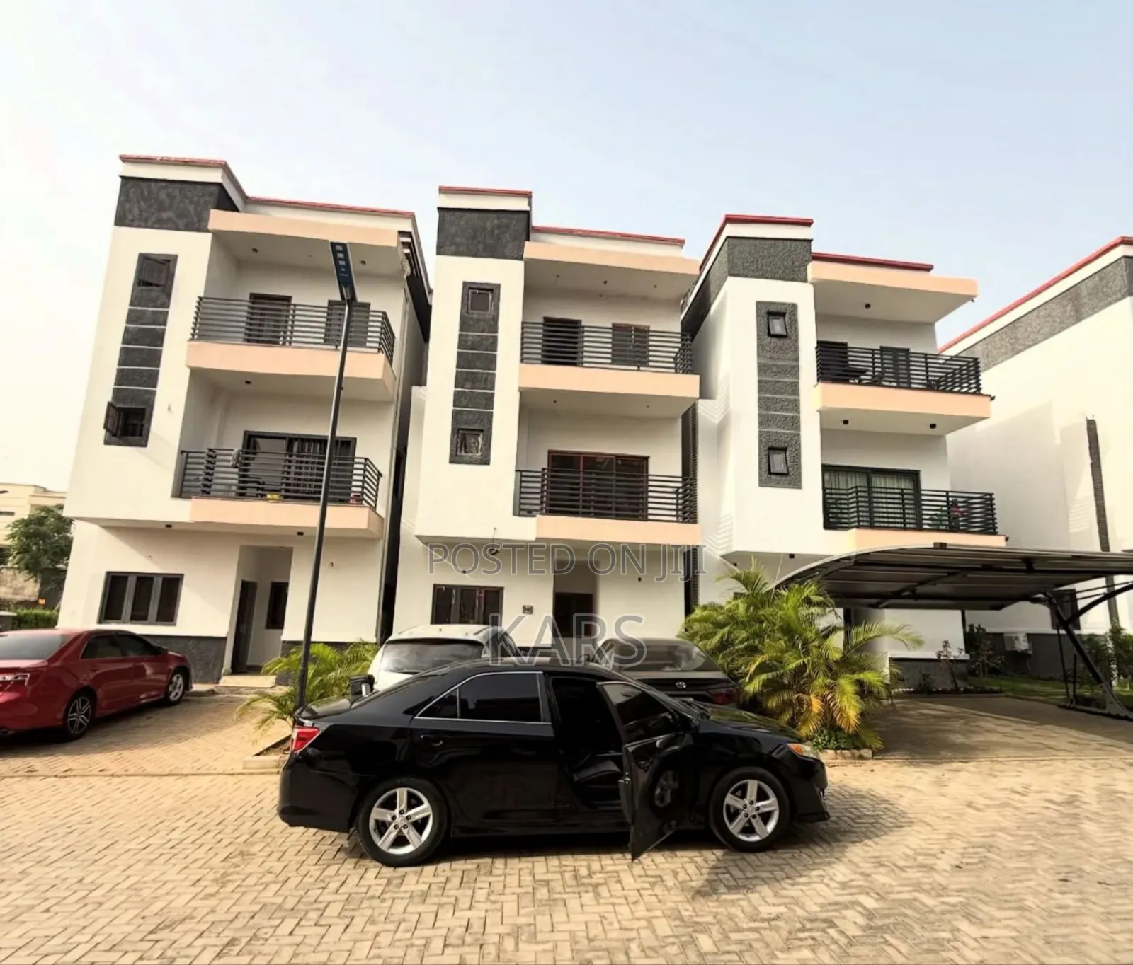 4bdrm Duplex in Jahi for sale