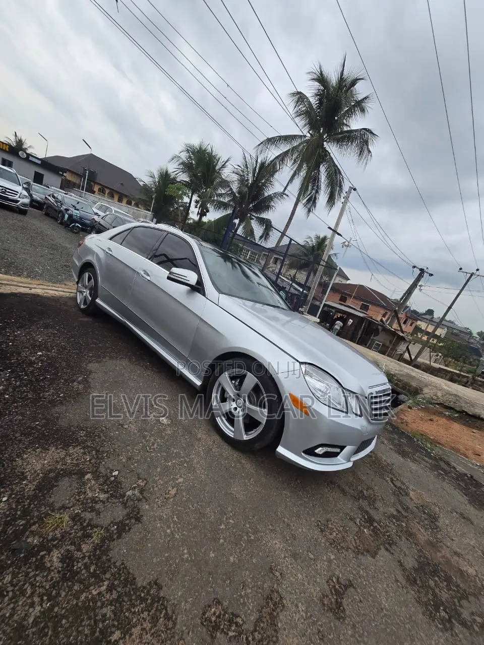 Mercedes-Benz E350 Base 4dr Sedan RWD (3.5L 6cyl 7A) 2011 Silver