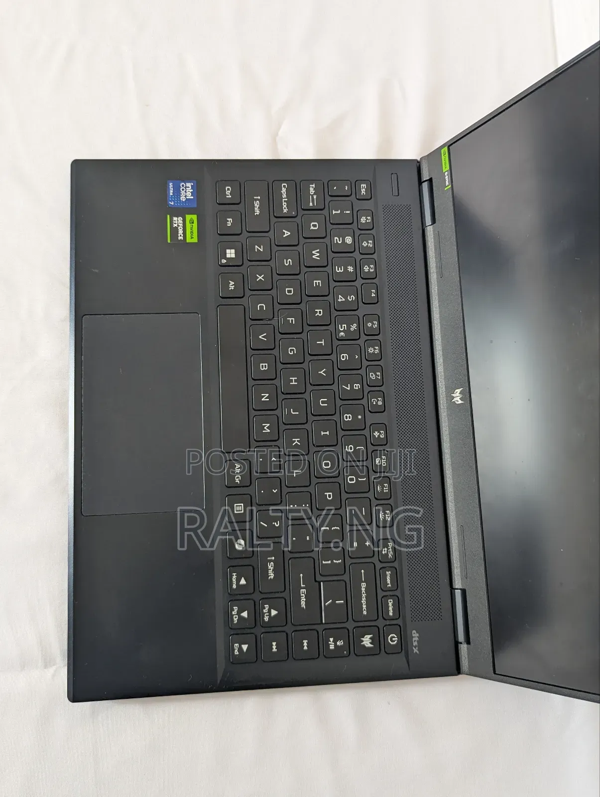 Laptop Acer Predator Helios Neo 14 16GB Intel Core Ultra 7 SSD 1T