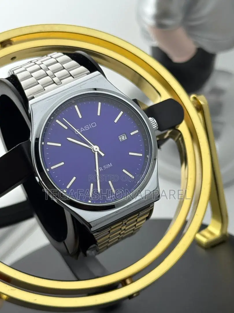 Casio Analog Spherical Wristwatch