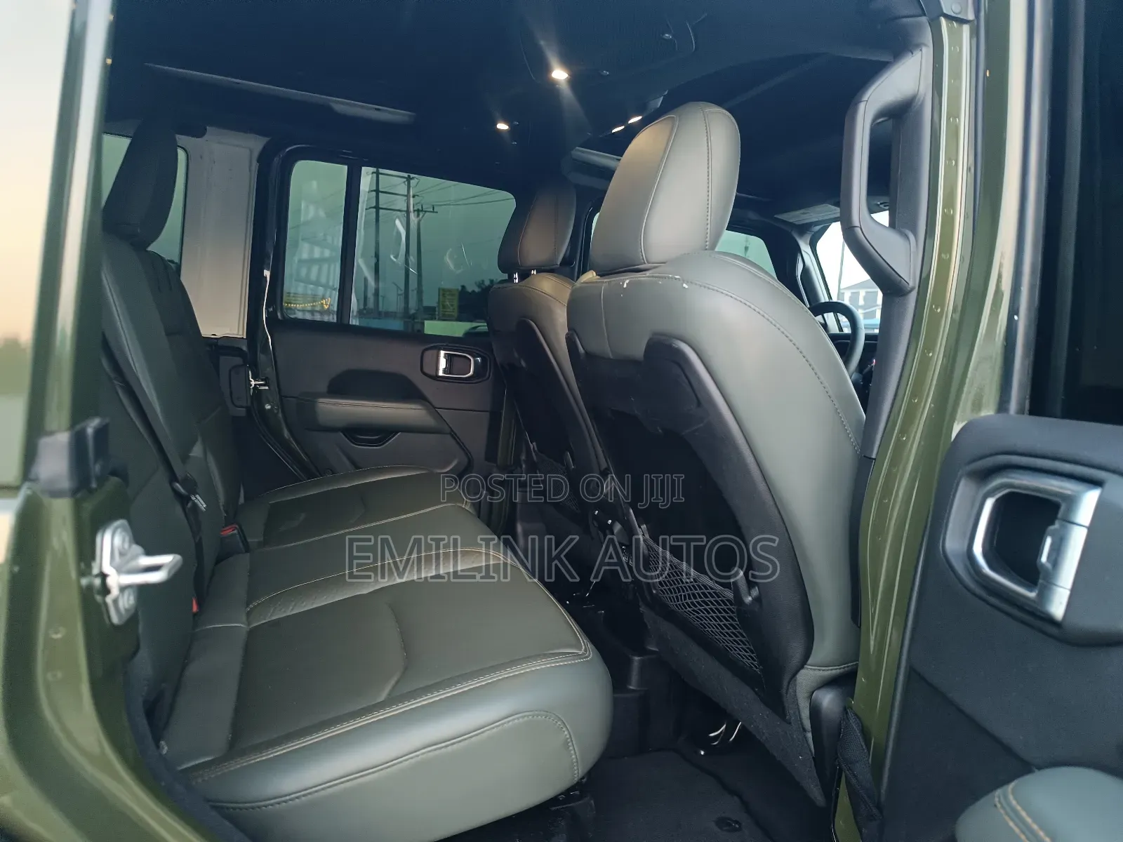 Jeep Wrangler 4xe Jeep Beach 4WD 2024 Green