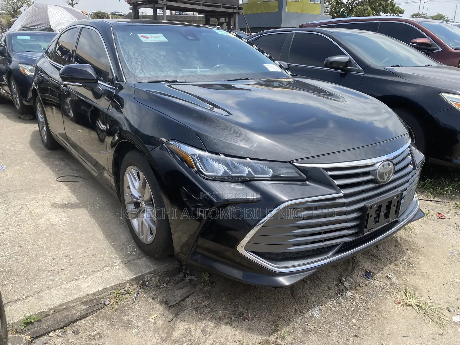 Toyota Avalon XLE 2020 Black