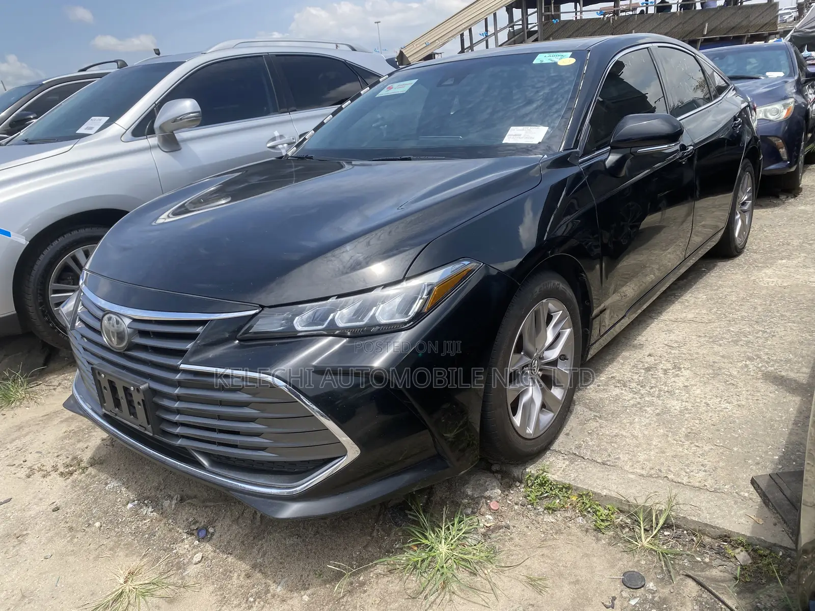 Toyota Avalon XLE 2020 Black
