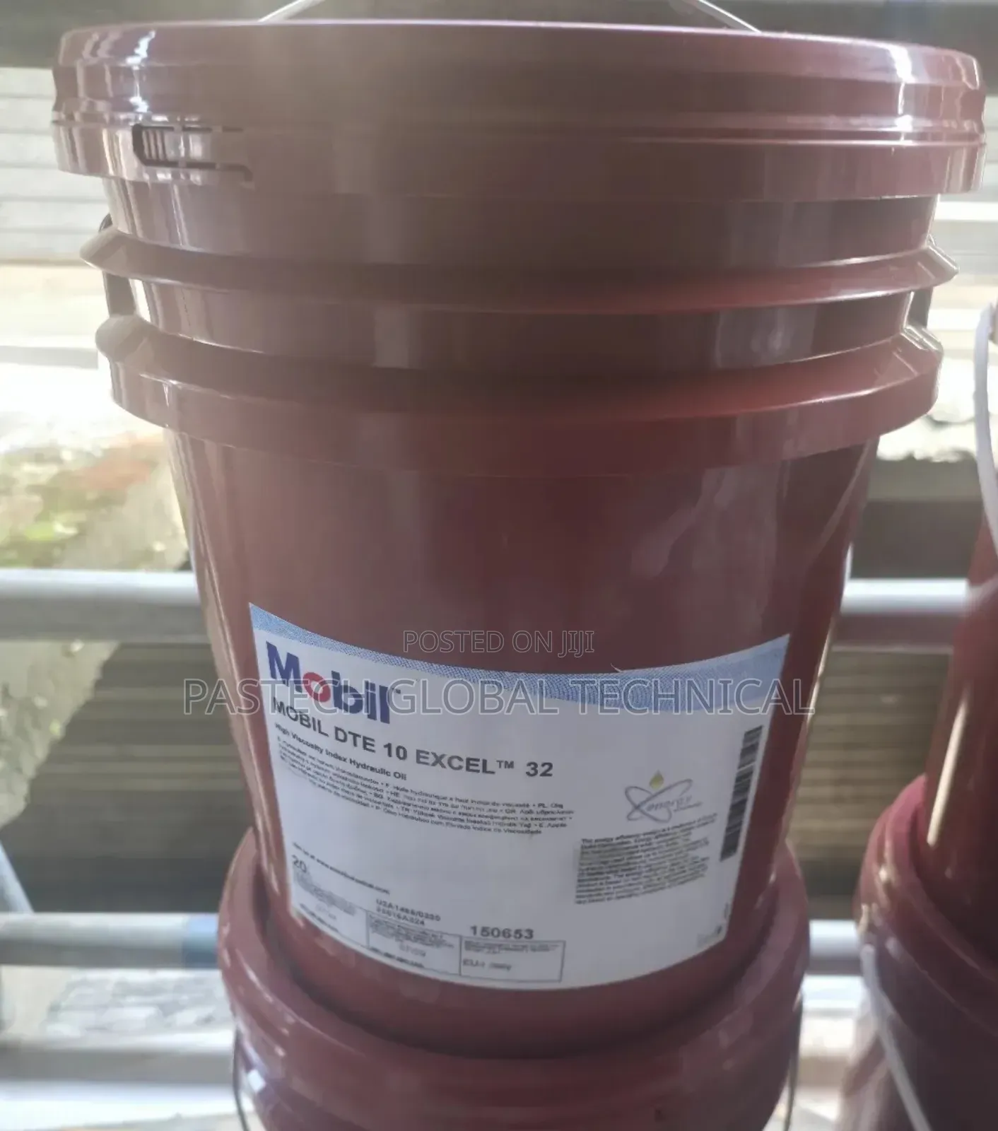 Mobil Dte 10 Excel 32 (20l)