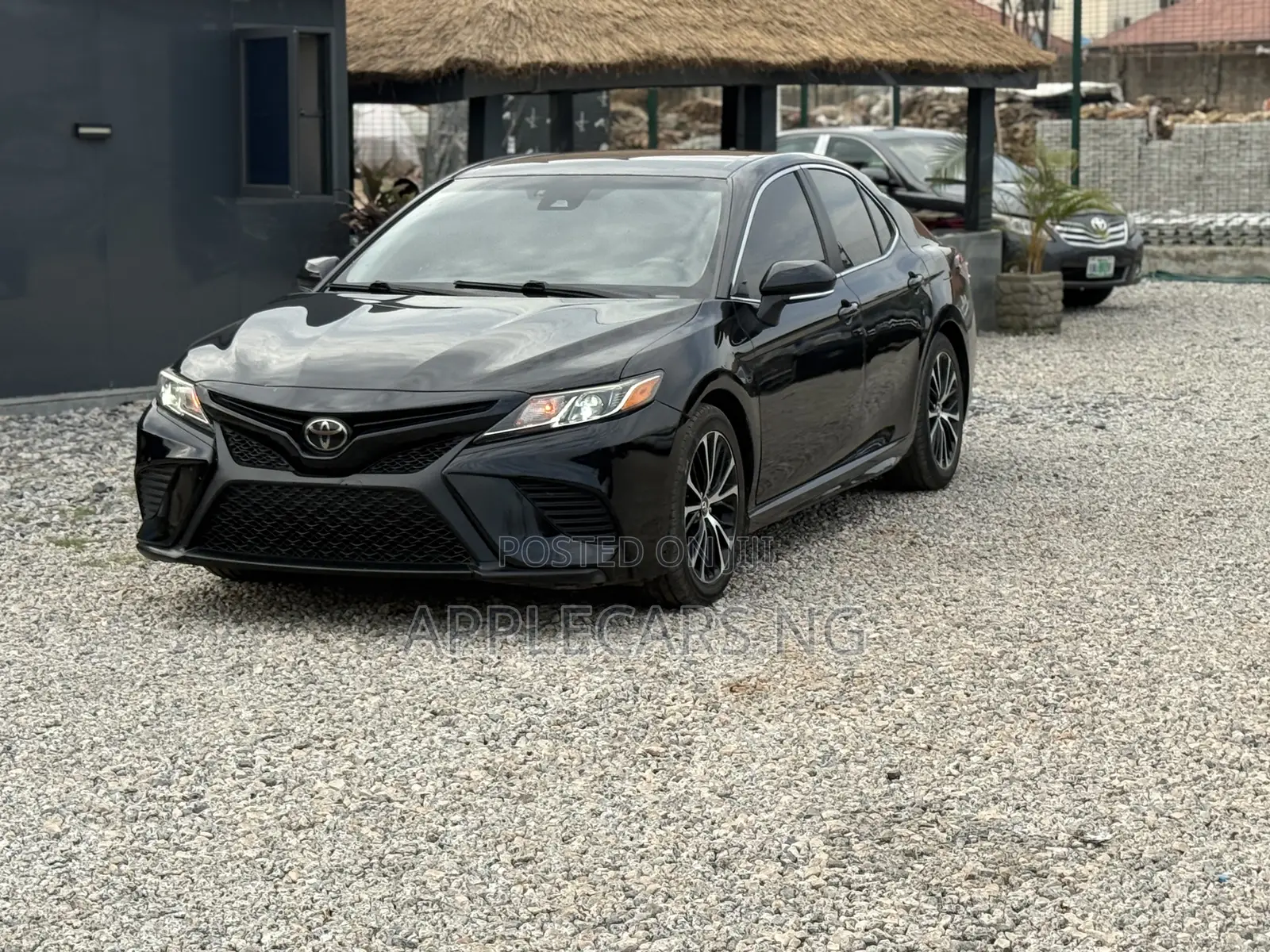 Toyota Camry SE (2.5L 4cyl 8A) 2019 Black