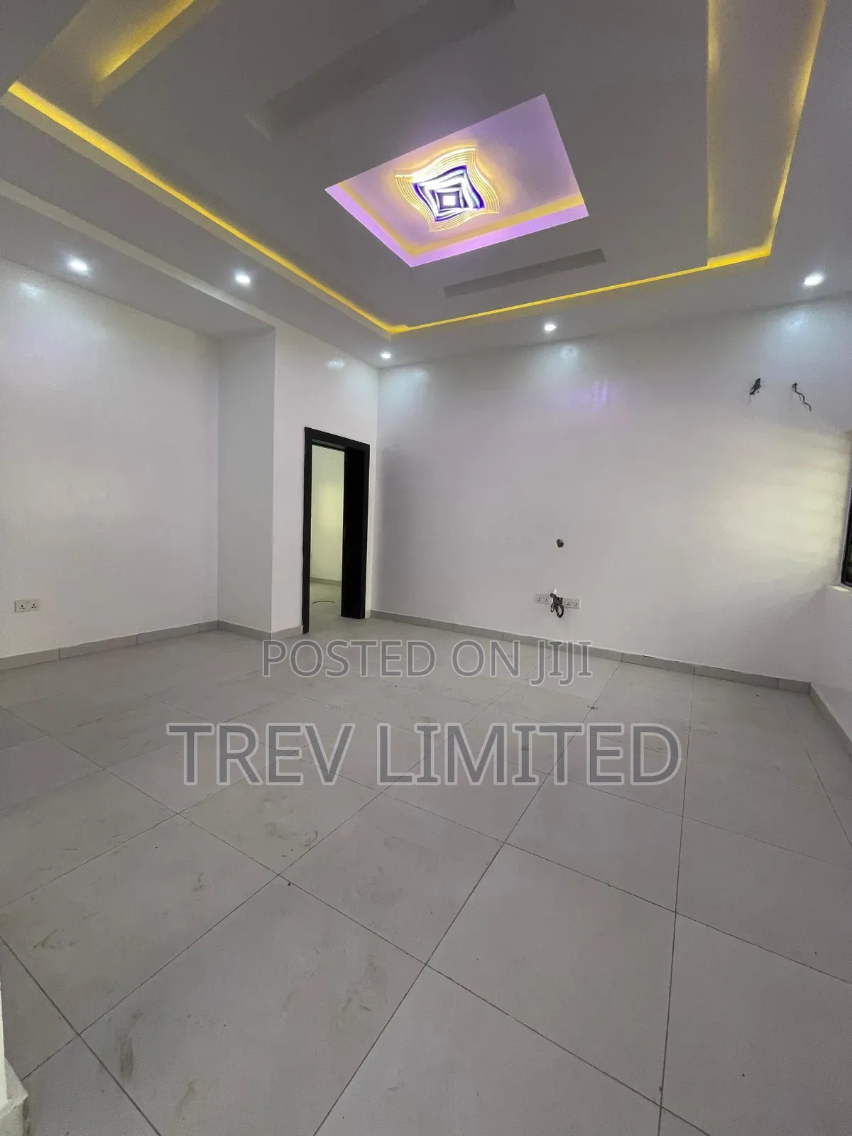 4bdrm Duplex in United Estate, Sangotedo for rent