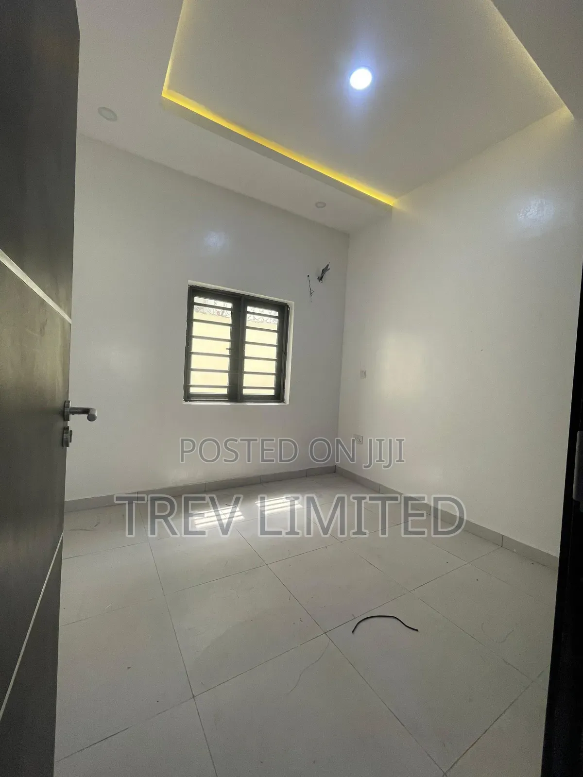 4bdrm Duplex in United Estate, Sangotedo for rent