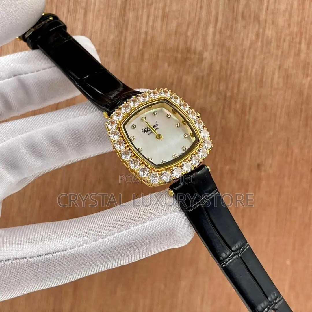 Chopard Quality Luxury Ladies Genuine Leather Wristwatch
