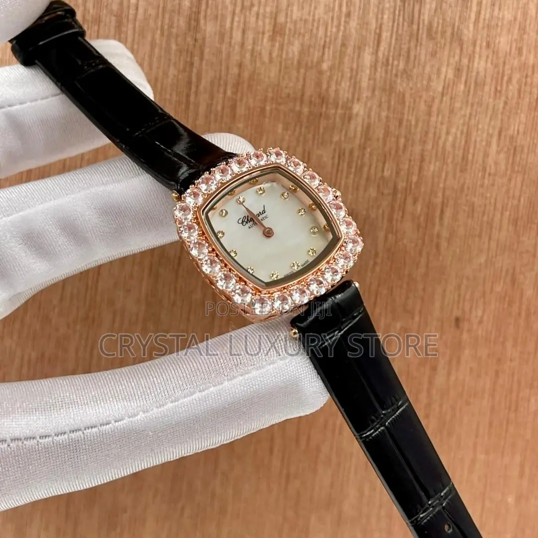 Chopard Quality Luxury Ladies Genuine Leather Wristwatch
