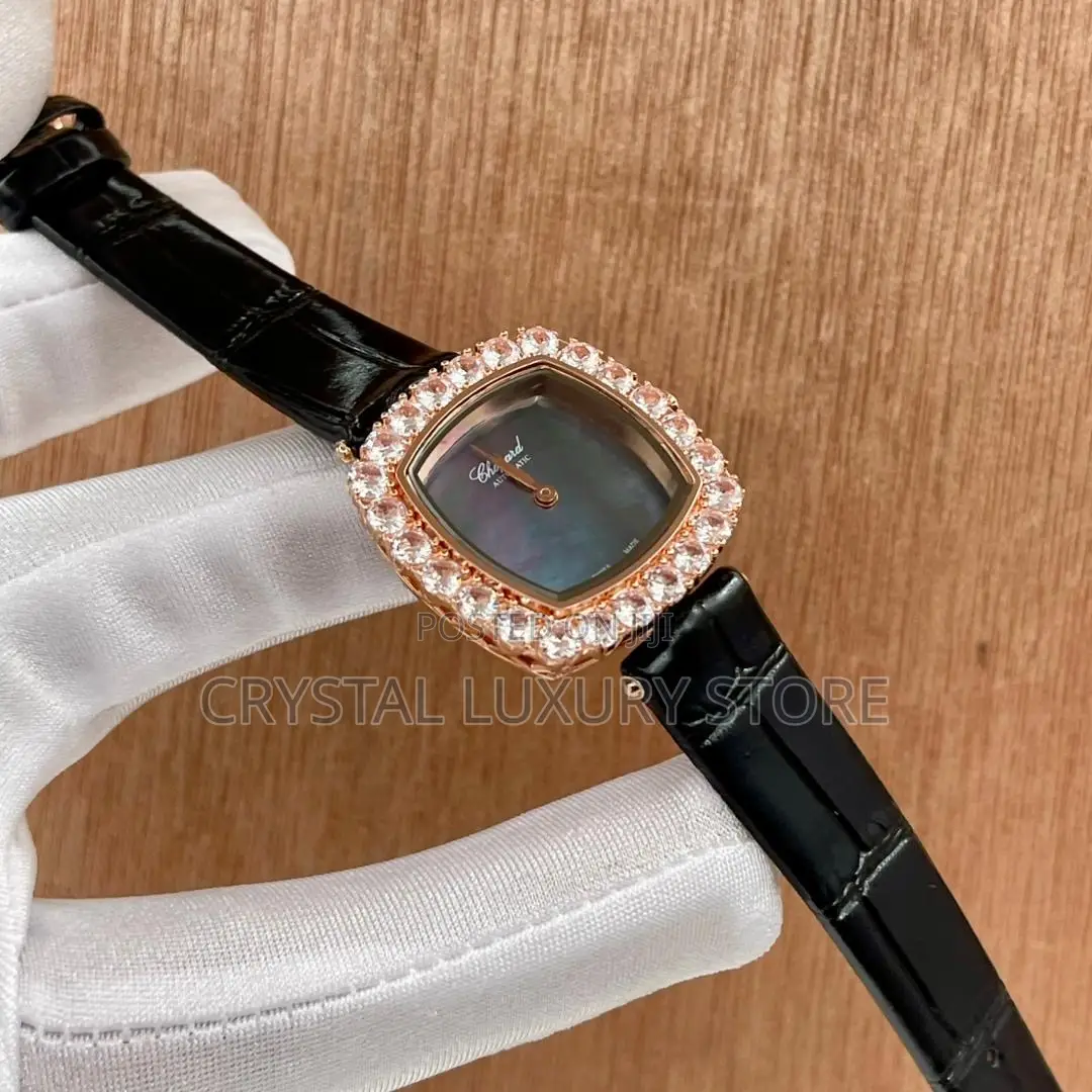 Chopard Quality Luxury Ladies Genuine Leather Wristwatch