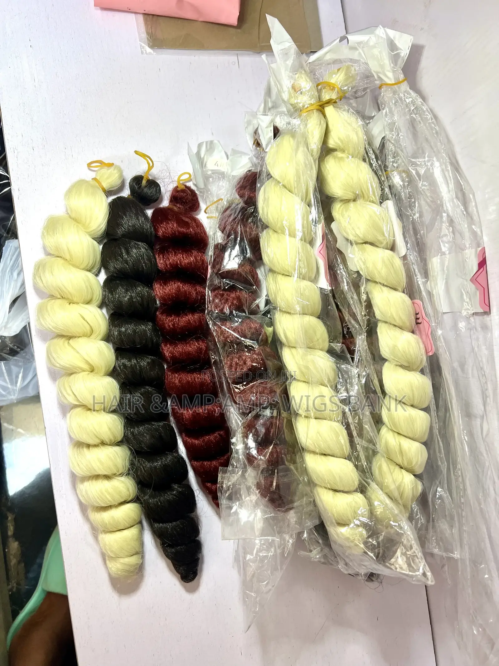 Italian Curl Attachment for Wife Material in Different Colors