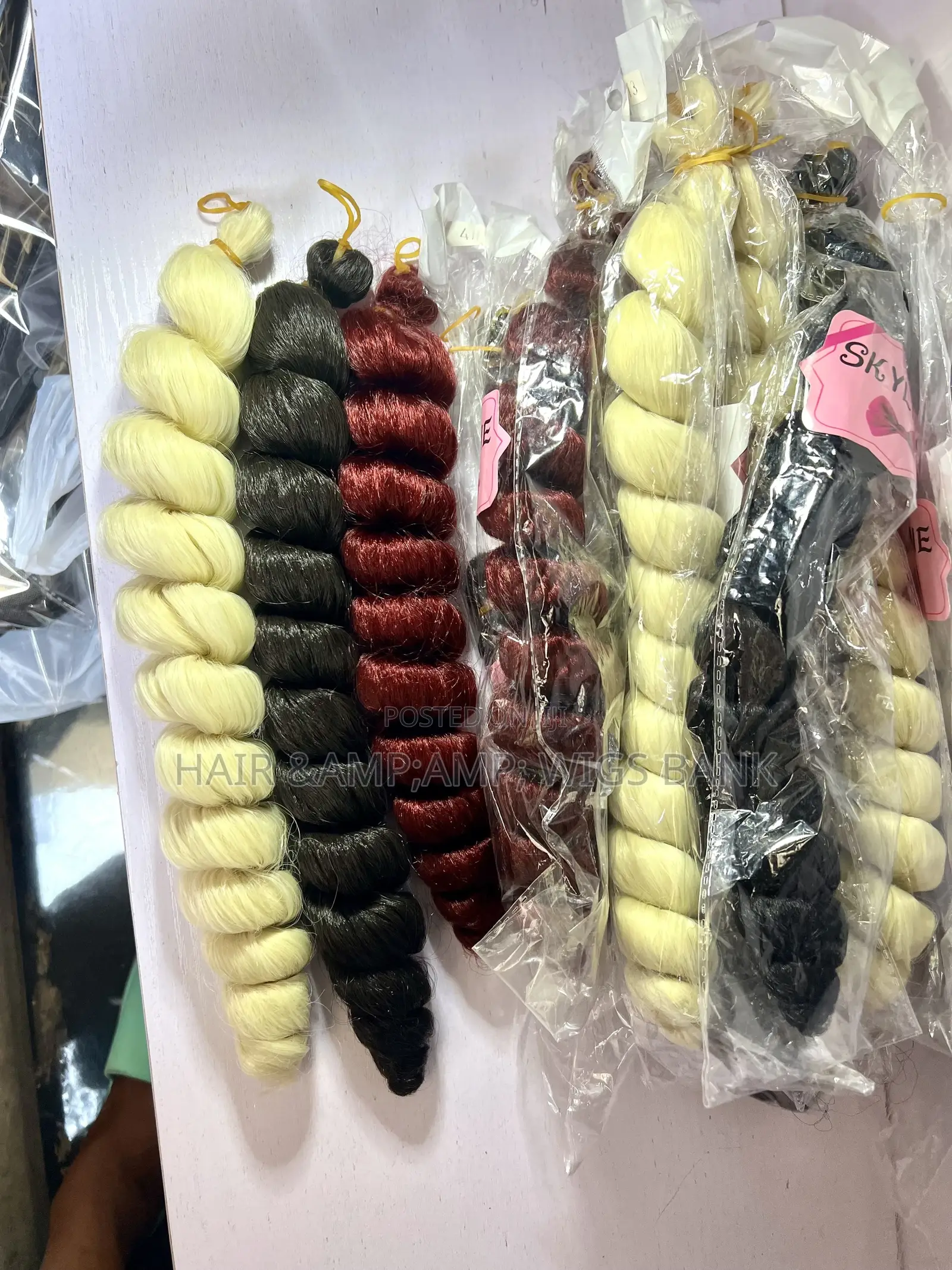 Italian Curl Attachment for Wife Material in Different Colors