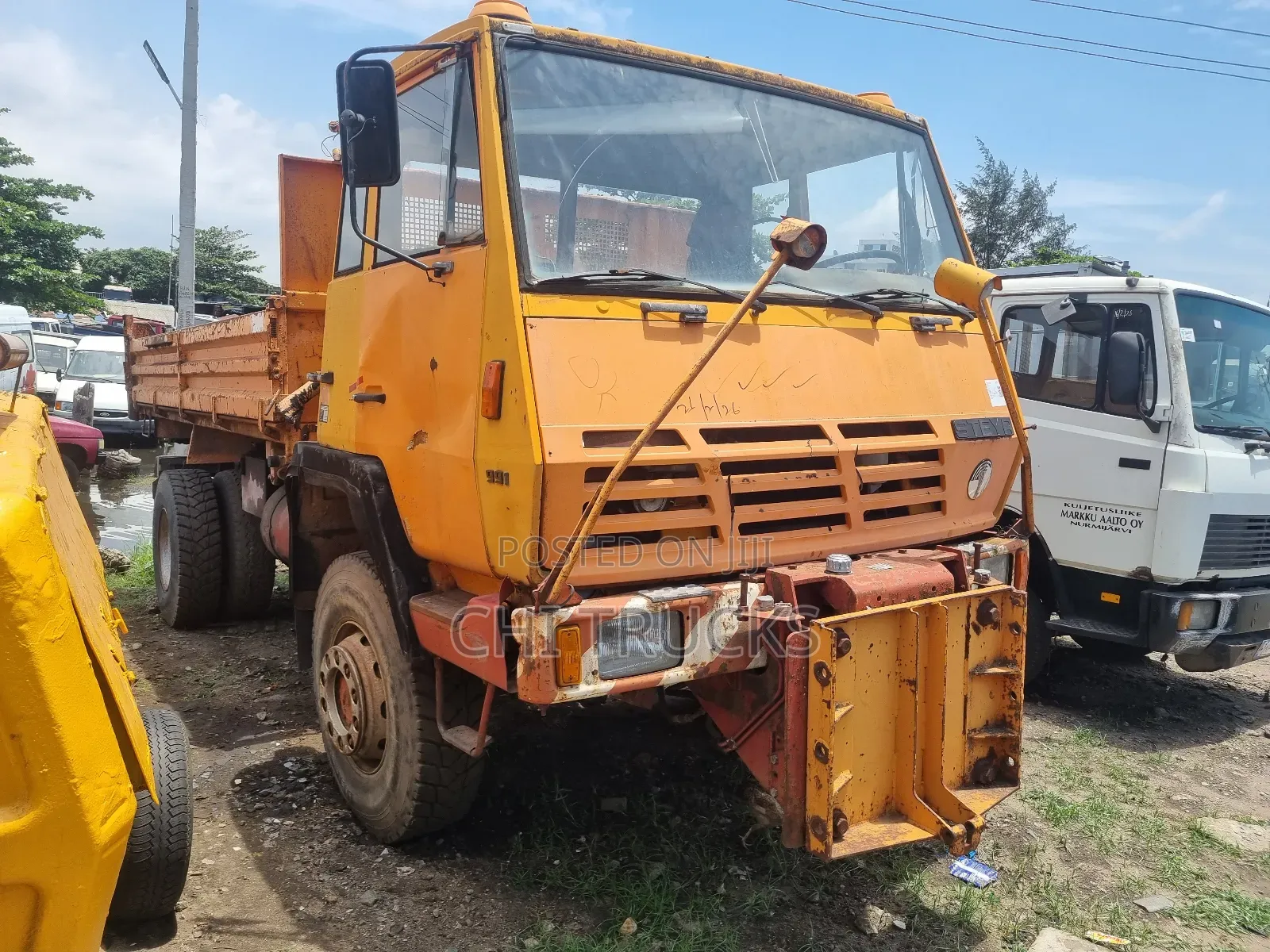 Steyr Tipper Truck 4x4 1999 Yellow