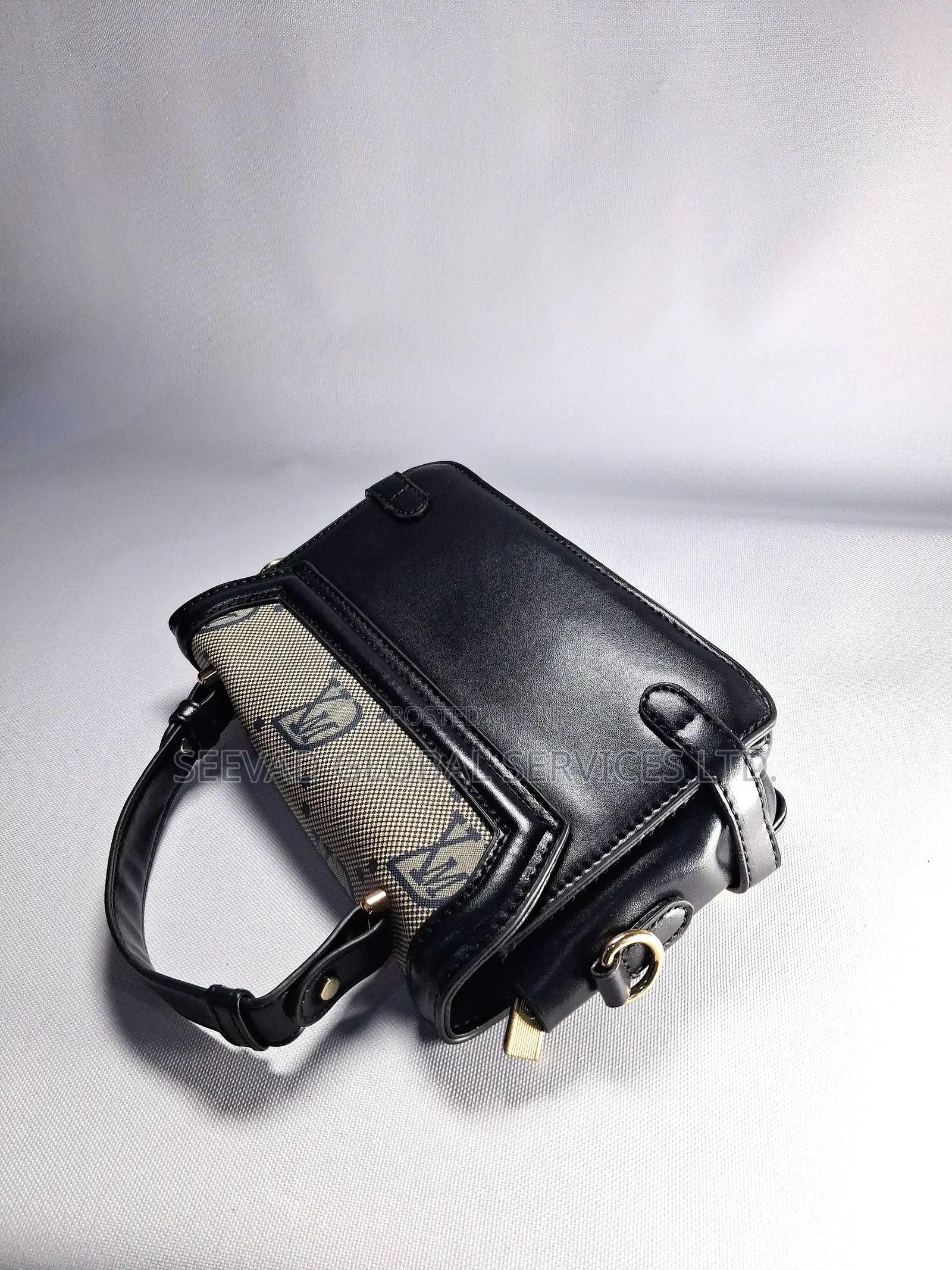First Ladies Hand and Shoulder Bag