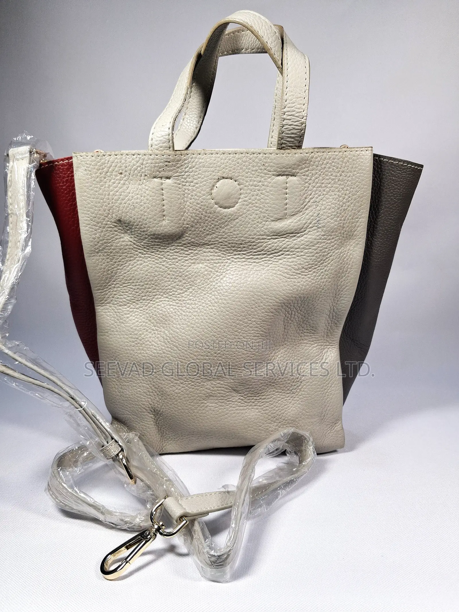 Senior Ladies Hand and Shoulder Bag