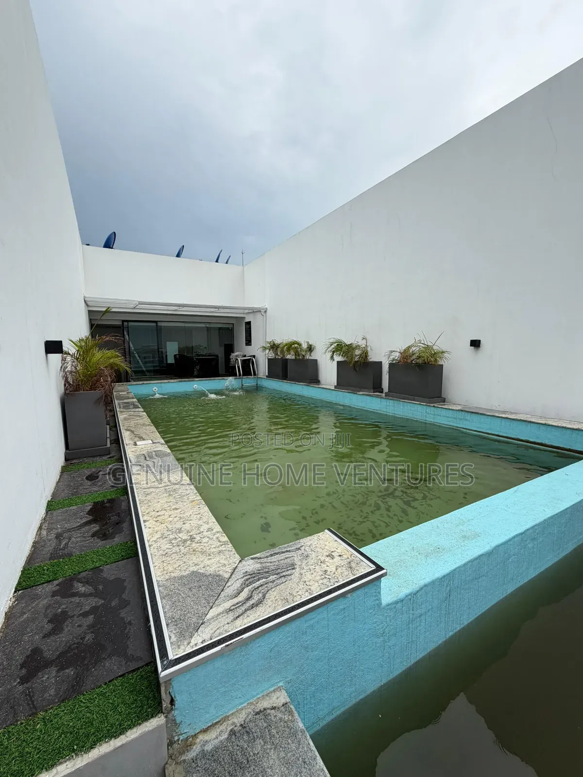 2bdrm Apartment in Lekki Phase One for sale