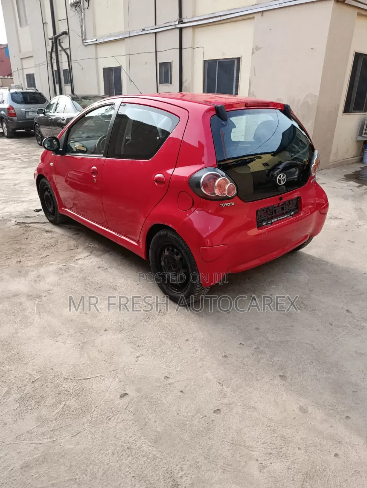 Toyota Aygo 1.0 5-Door 2007 Red