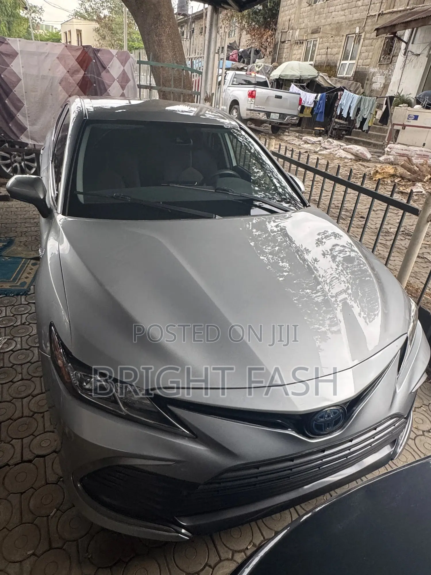 Toyota Camry LE 2023 Silver