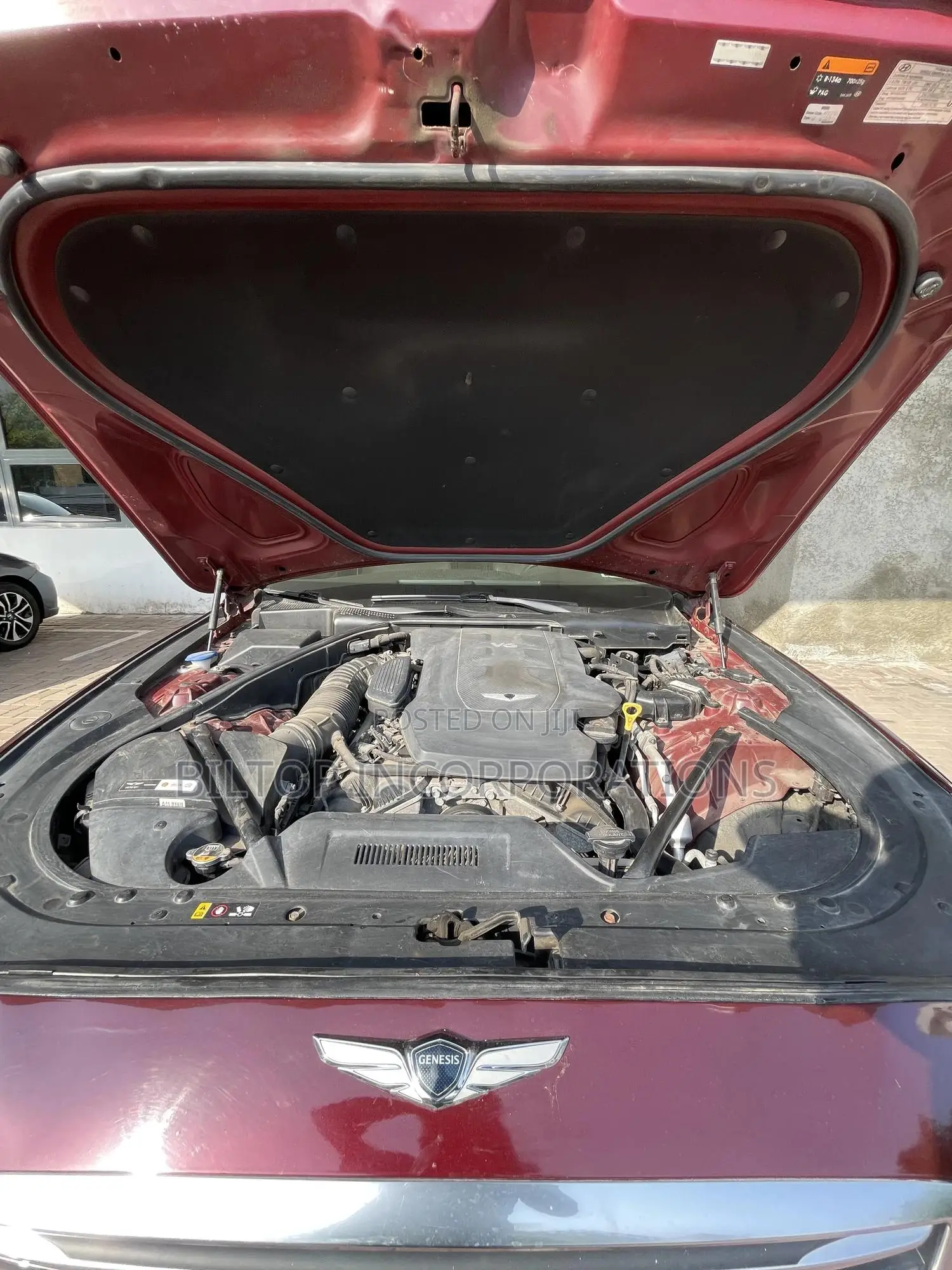 Genesis G80 3.8 2017 Red