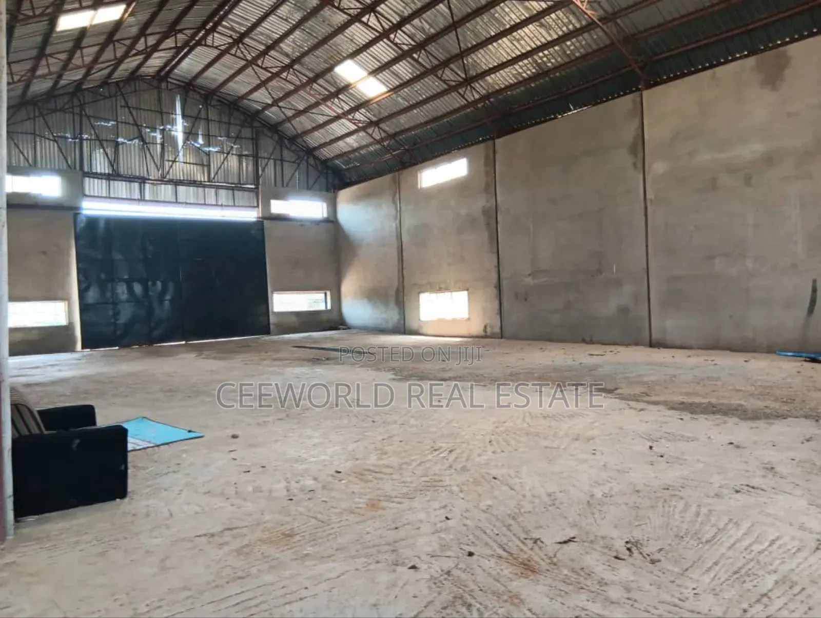 400sqm of Warehouse at New Garage