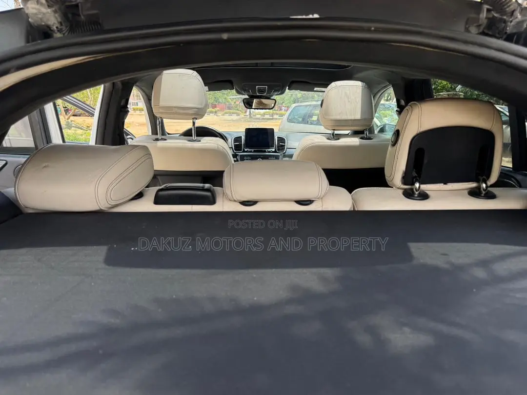 Mercedes-Benz GLE-Class 2016 White