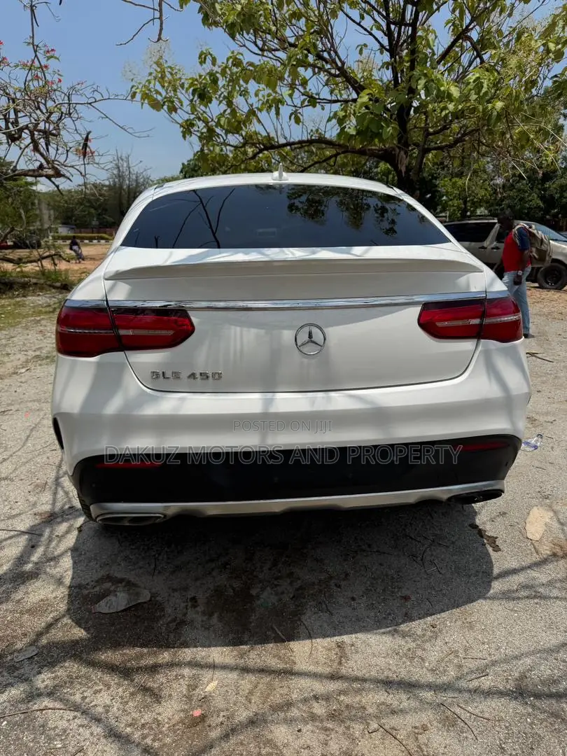 Mercedes-Benz GLE-Class 2016 White
