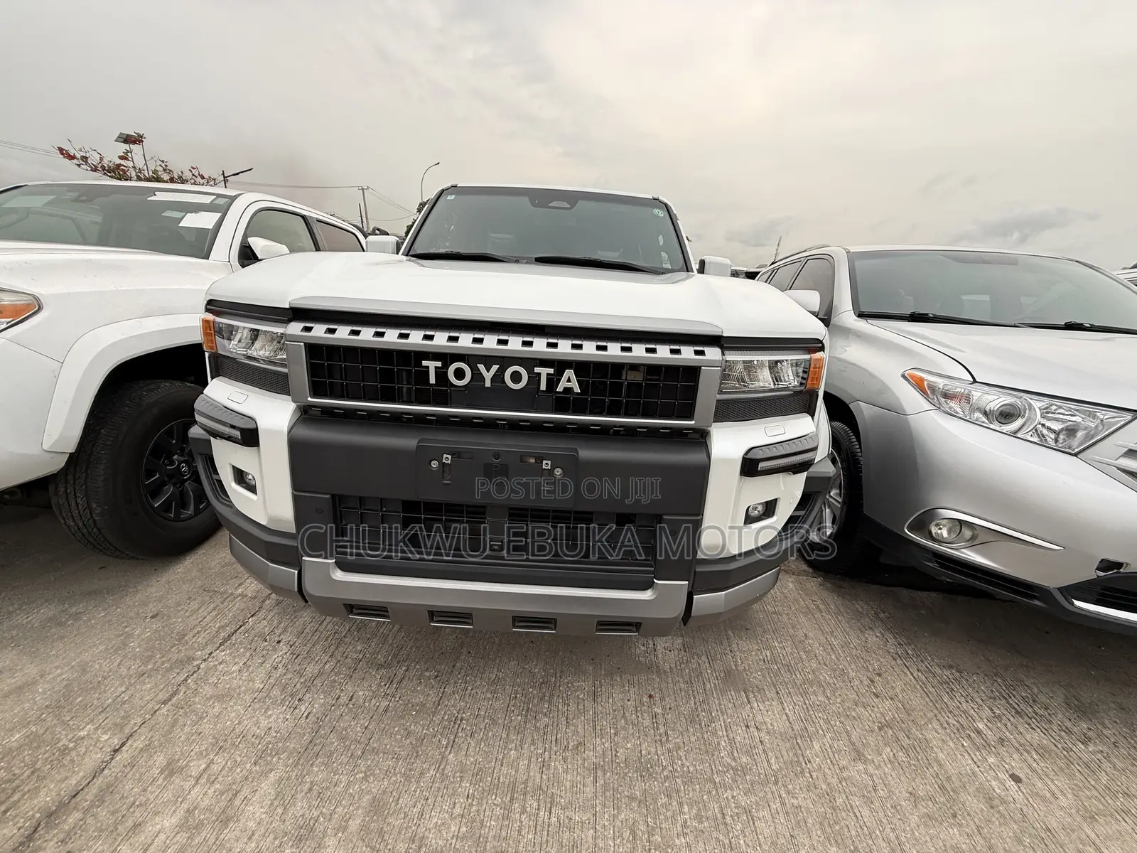 Toyota Land Cruiser 79 Series 2024 White