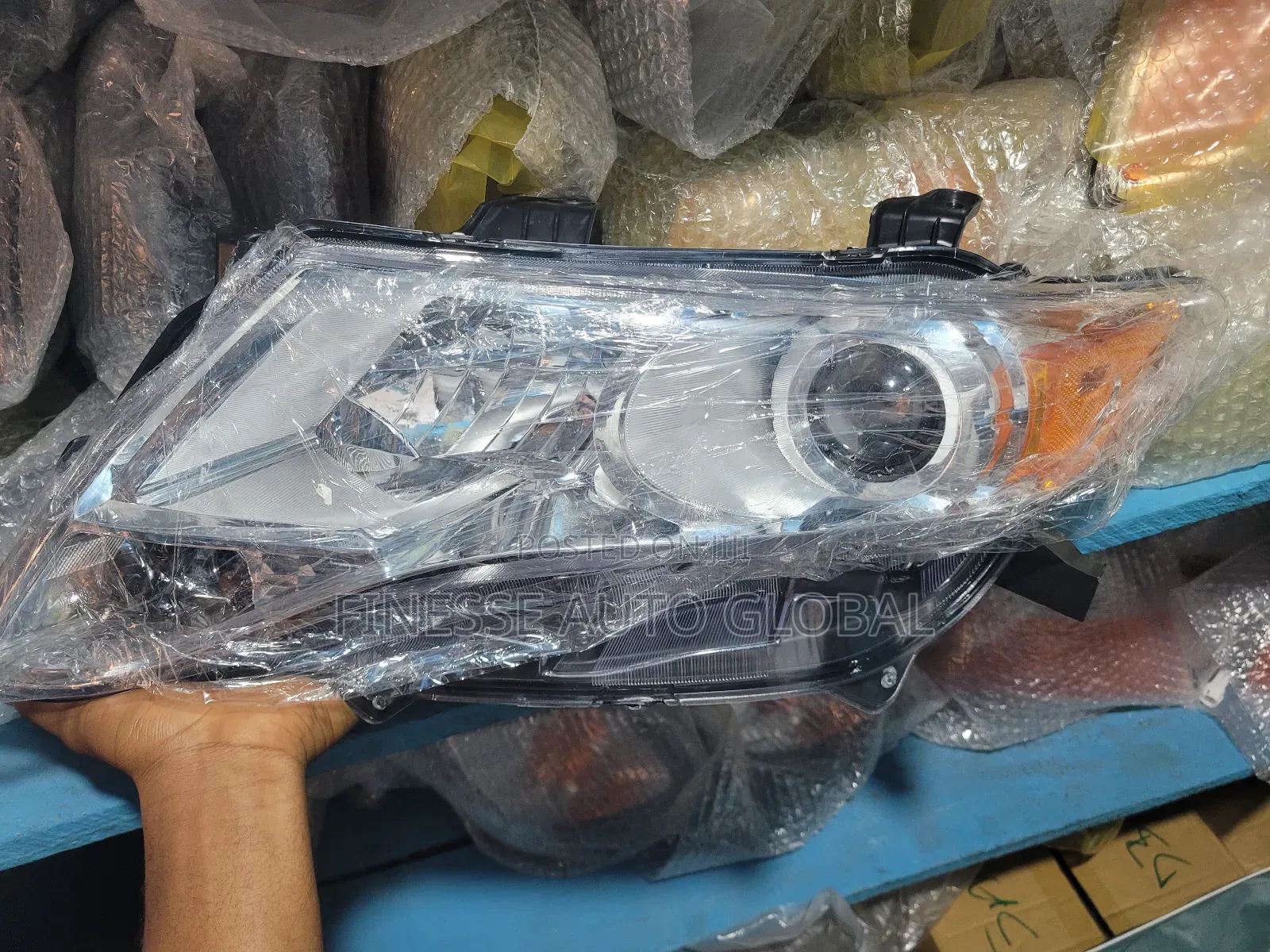 Head Light for Toyota Venza 2009 Model
