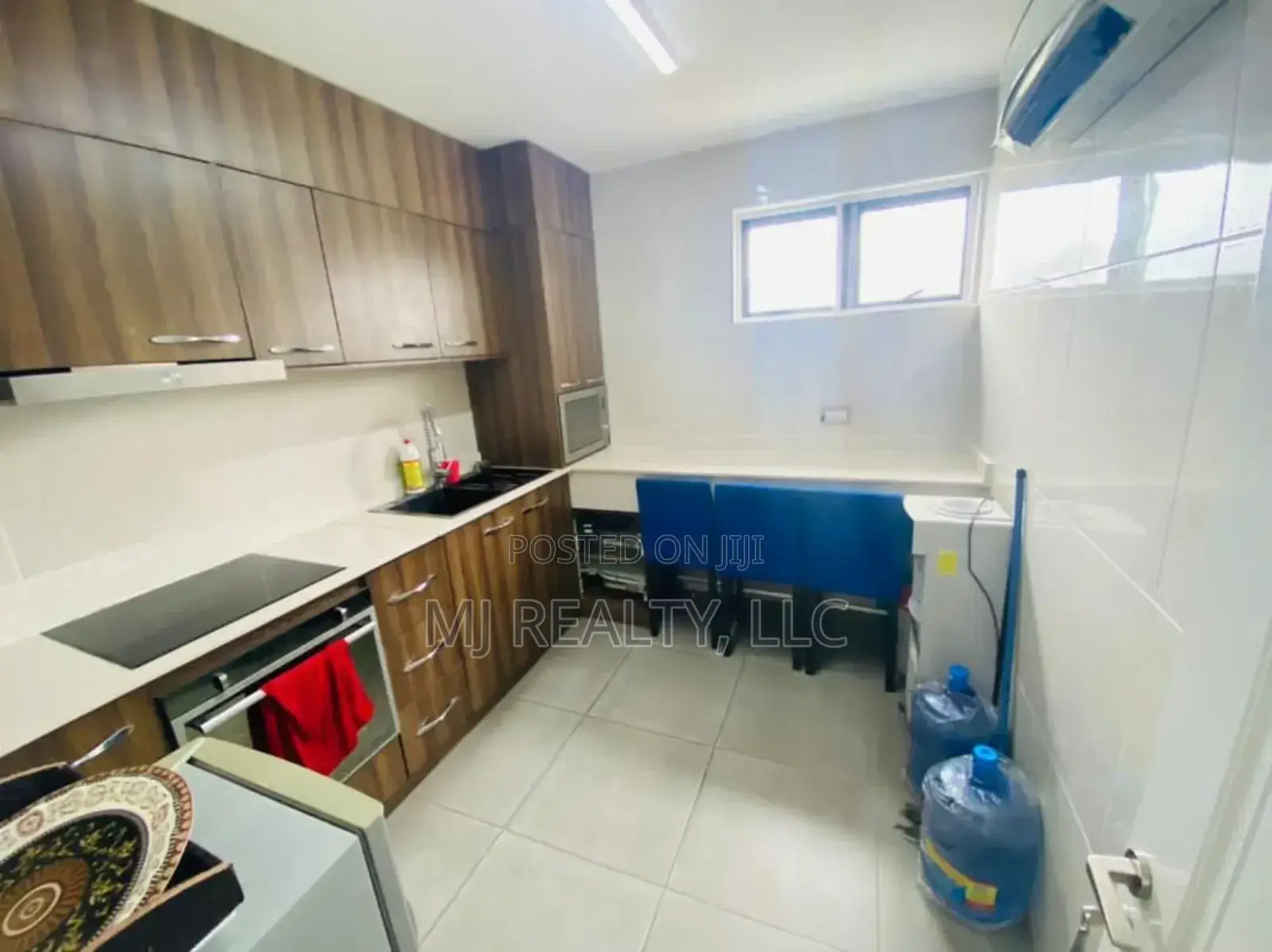 Fully Furnished Office Space at Ikoyi