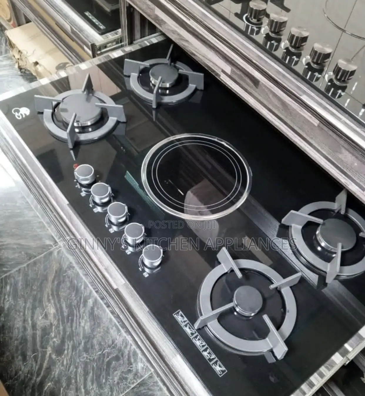 Built in 4+1 Gas and Electric Cooker