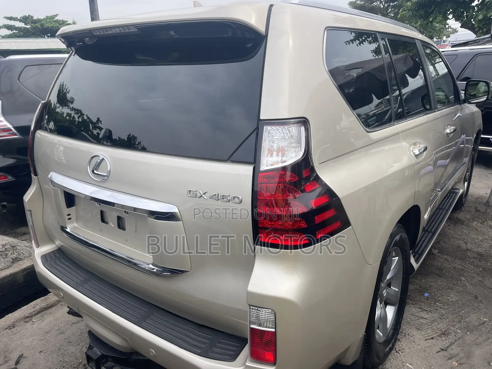Lexus GX 460 Premium 2013 Gold
