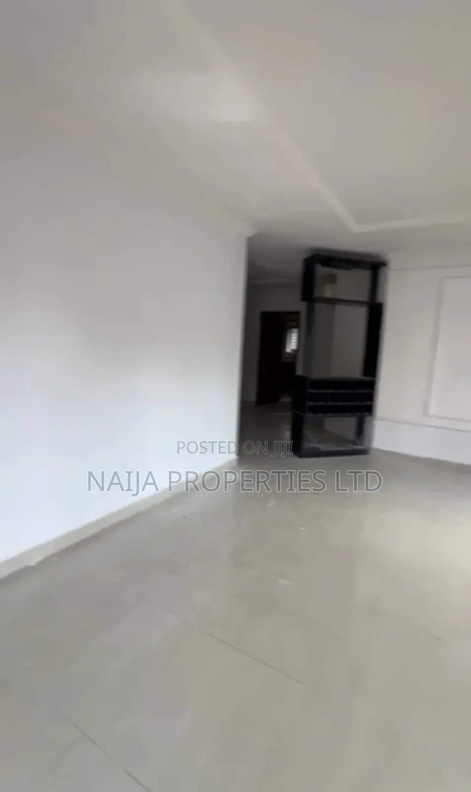 3bdrm Apartment in Lekki Phase 1 for rent