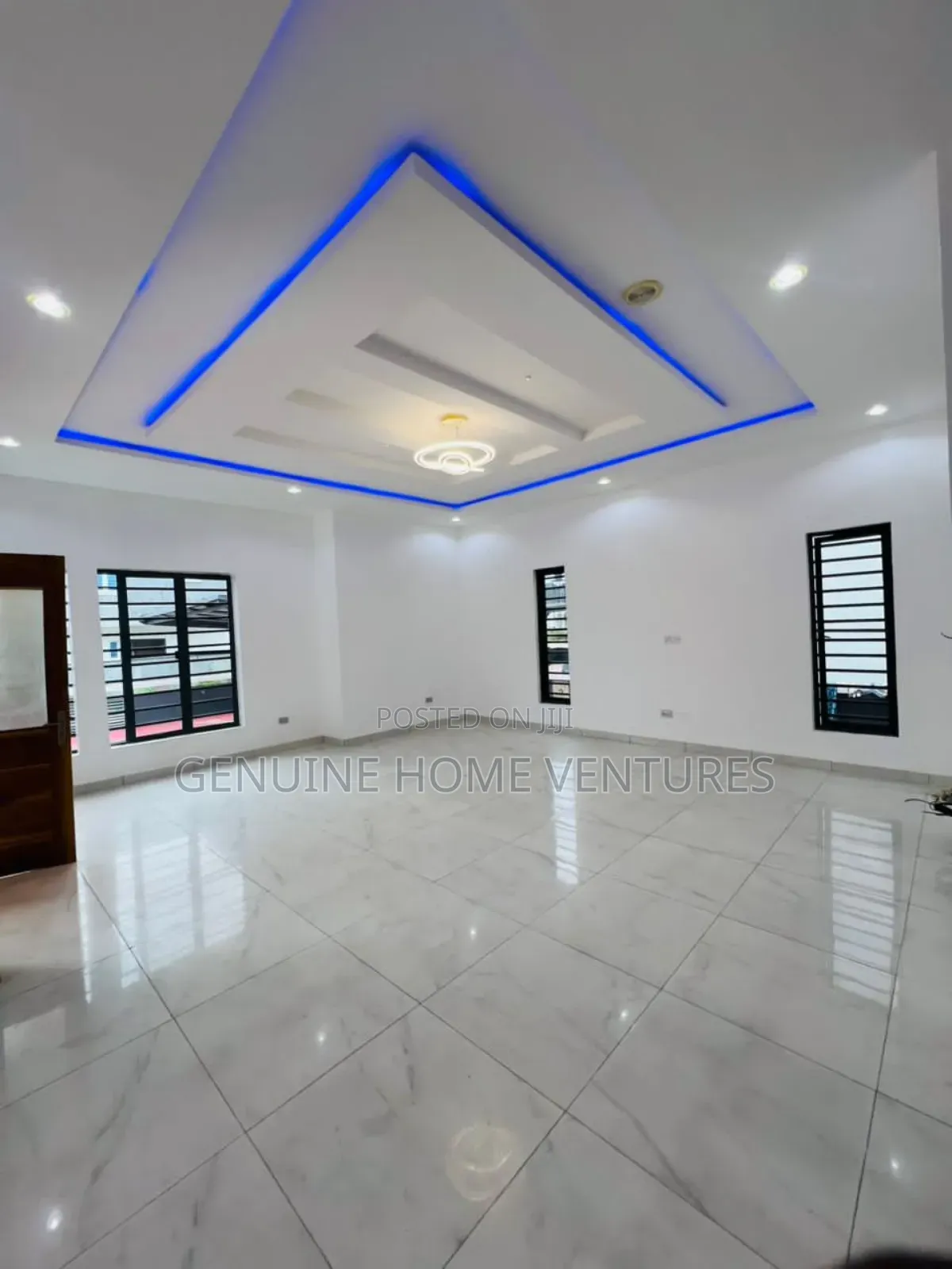 4bdrm Duplex in Ikota Lekki for sale