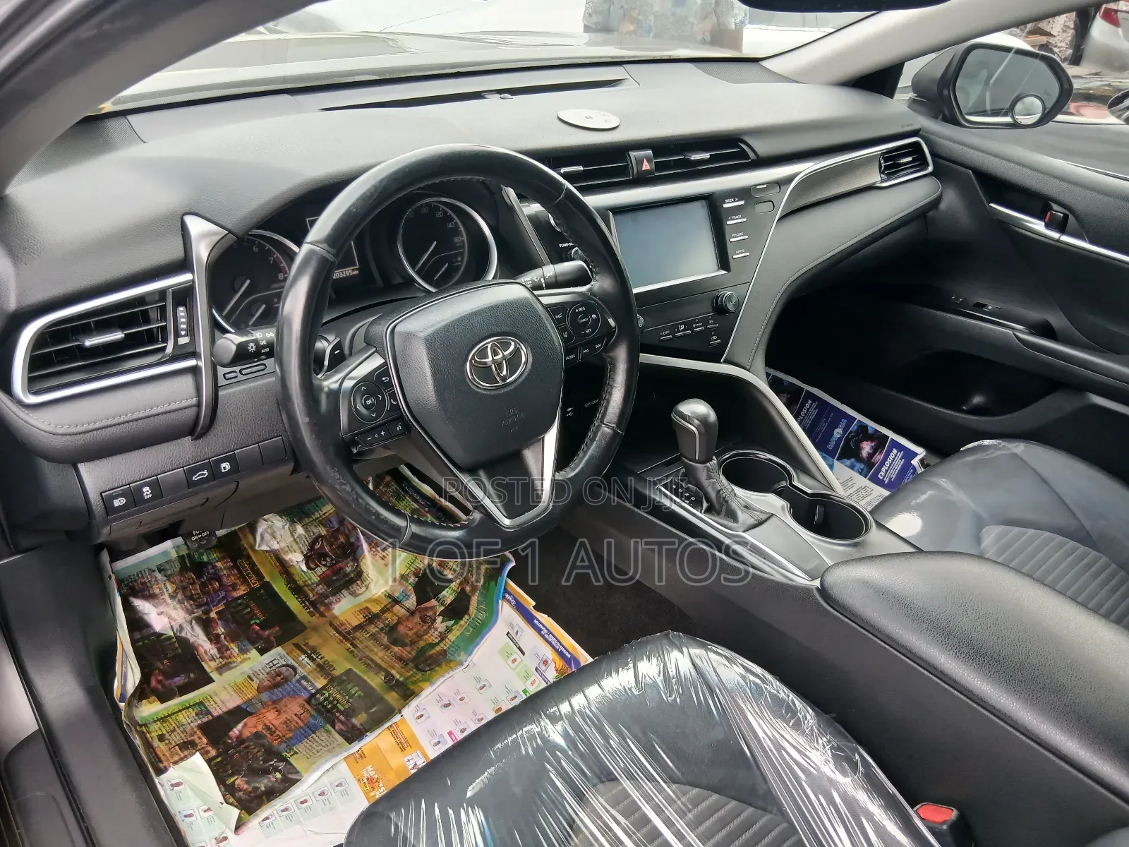 Toyota Camry SE 2021 Gray