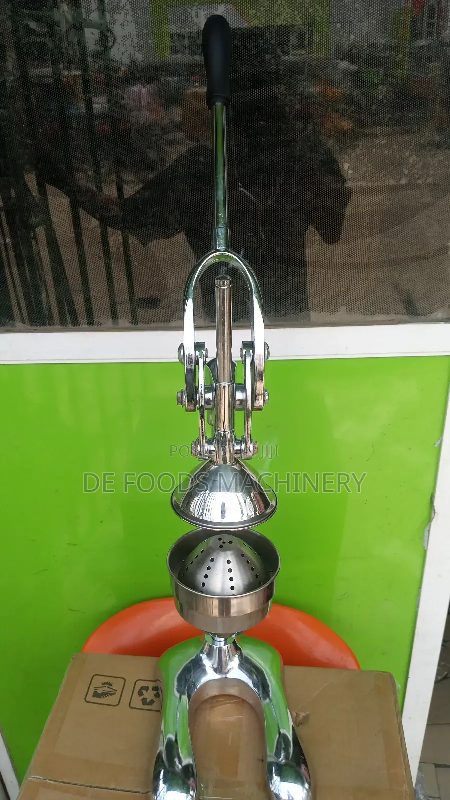 Manual Orange Juicer