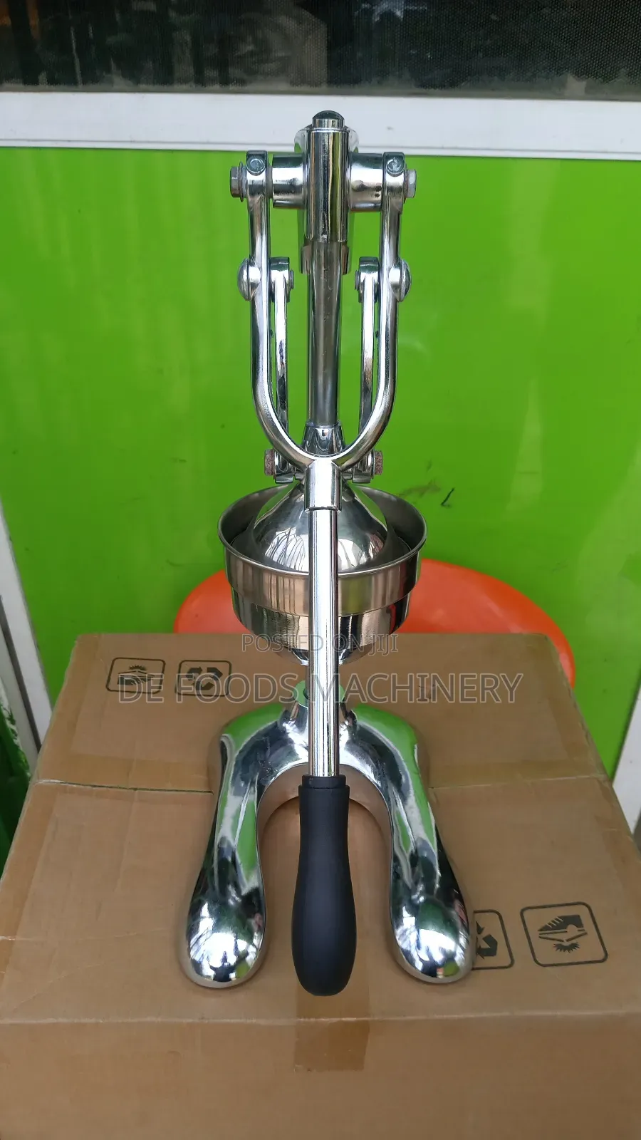 Manual Orange Juicer